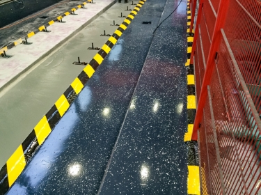 Fundament mit neuer Beschichtung